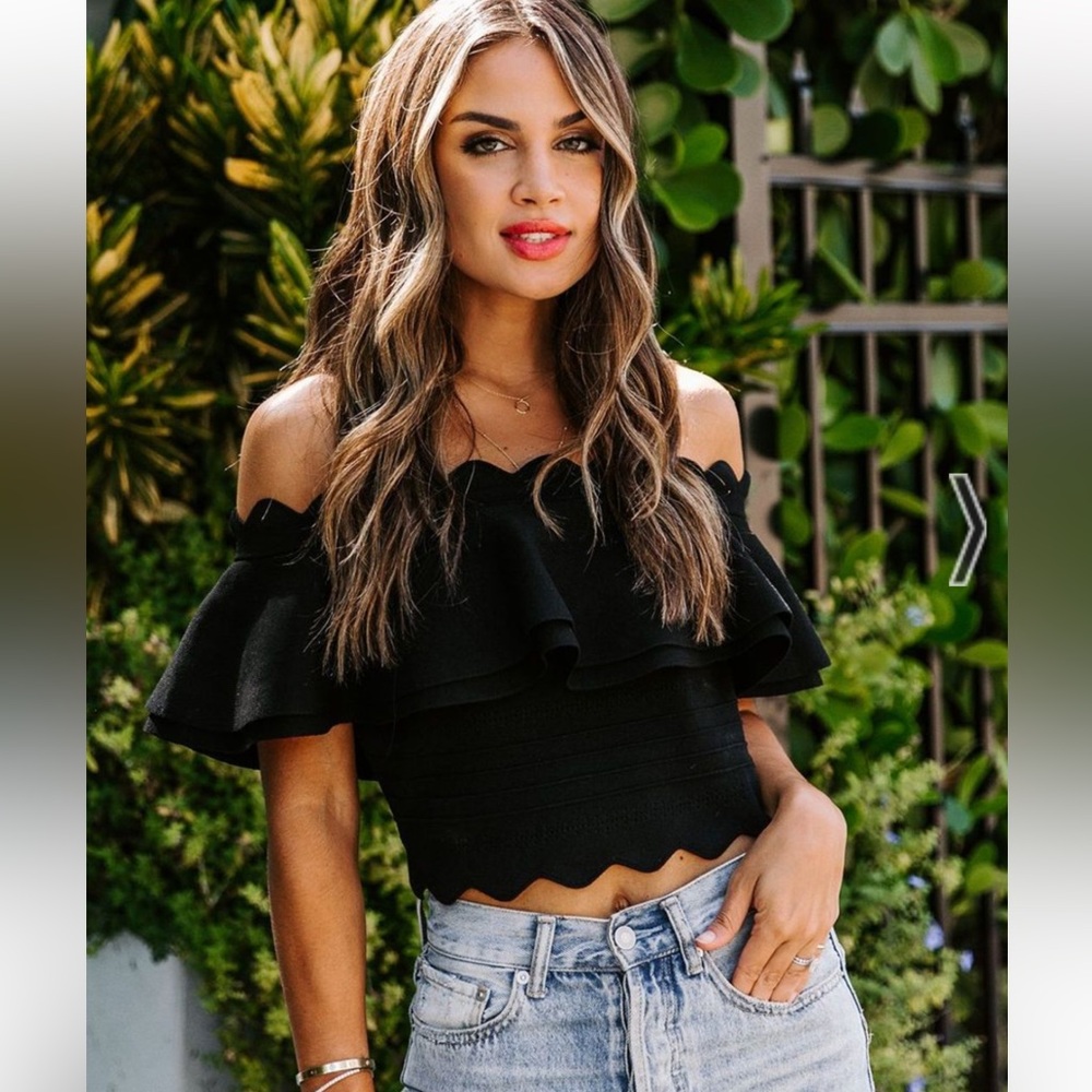 Scalloped Bandage-Style Black Off-Shoulder Ruffle Top
